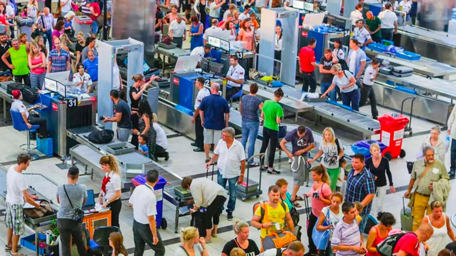 Lidar technology can easily track the passenger journey in airport no matter the amount of people
