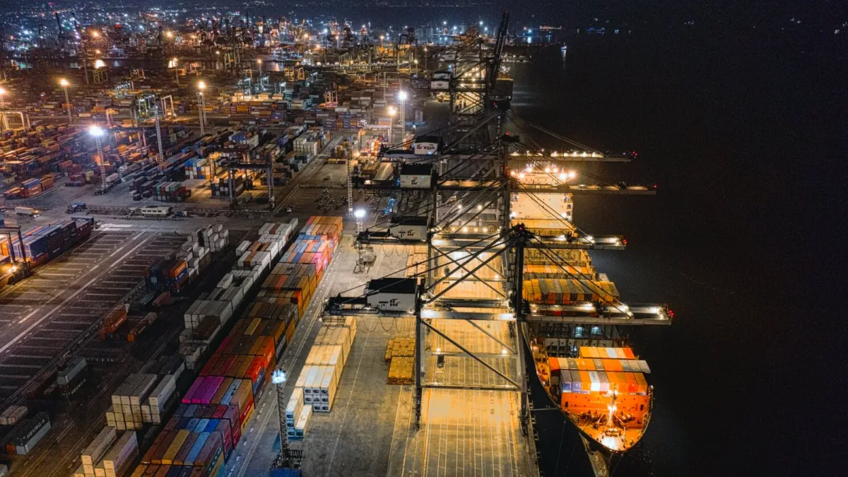 Lidar solutions for the shipping industry