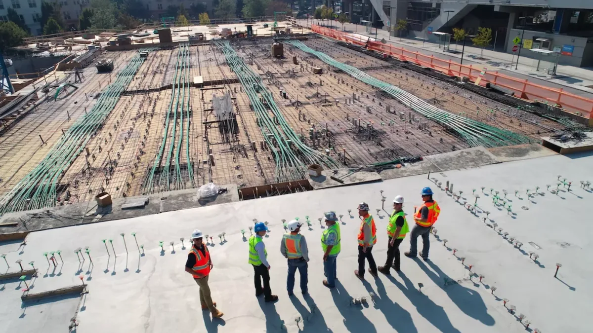People construction site